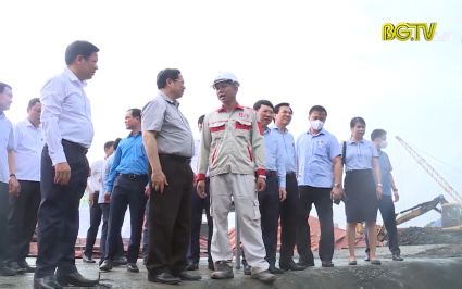 Đẩy nhanh tiến độ đảm bảo chất lượng c&ocirc;ng tr&igrave;nh cầu Như Nguyệt