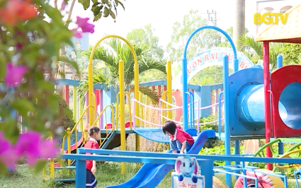 Đẩy nhanh tiến độ thực hiện ti&ecirc;u ch&iacute; trường học