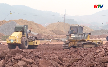 Đẩy nhanh x&acirc;y dựng hạ tầng c&aacute;c cụm c&ocirc;ng nghiệp 