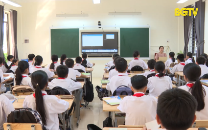 ĐBND với cử tri: Khắc phục tình trạng thiếu giáo viên