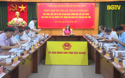 ĐBND với cử tri: Phản &aacute;nh phi&ecirc;n họp Thường trực HĐND tỉnh
