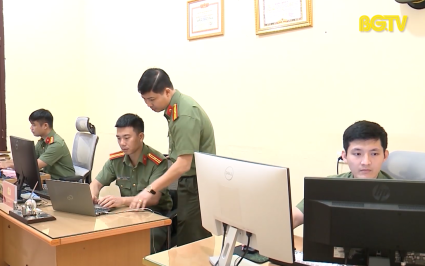 ĐBND với cử tri: &Yacute; kiến cử tri về lừa đảo tr&ecirc;n kh&ocirc;ng gian mạng