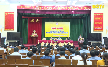 Đo&agrave;n Đại biểu Quốc hội tỉnh Bắc Giang tiếp x&uacute;c cử tri huyện Hiệp H&ograve;a 