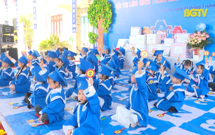 Để trẻ mầm non l&agrave;m quen với tiếng Anh hiệu quả