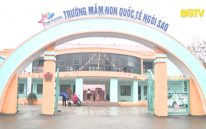 Đề xuất miễn học ph&iacute; cho học sinh trường ngo&agrave;i c&ocirc;ng lập