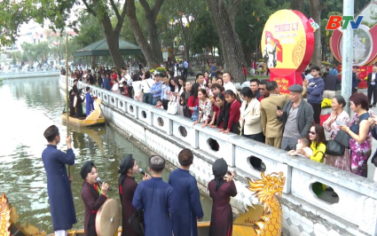 Bắc Ninh đ&oacute;n đo&agrave;n du kh&aacute;ch du xu&acirc;n đầu năm 