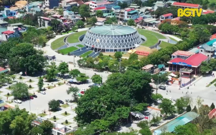 Điện Bi&ecirc;n đổi mới 
