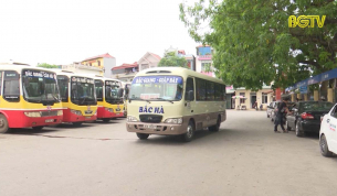 Dỡ bỏ quy định về gi&atilde;n c&aacute;ch tr&ecirc;n phương tiện vận tải h&agrave;nh kh&aacute;ch