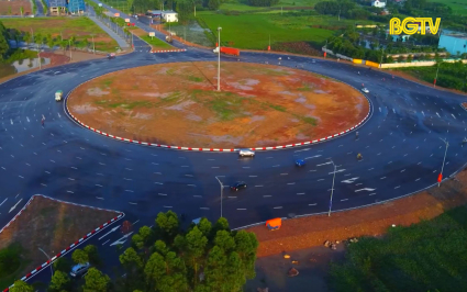 Đ&ocirc; thị v&agrave; ph&aacute;t triển: Giao th&ocirc;ng kết nối ở TP. Bắc Giang