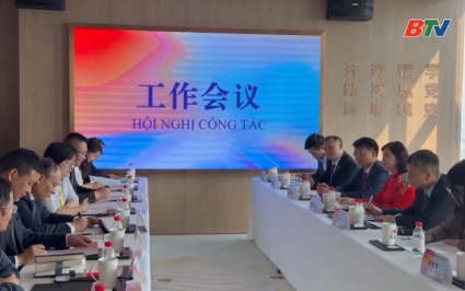 Đo&agrave;n c&ocirc;ng t&aacute;c tỉnh Bắc Ninh tham dự hội đ&agrave;m tại Trung Quốc