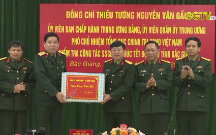 Đo&agrave;n c&ocirc;ng t&aacute;c Tổng cục Ch&iacute;nh trị kiểm tra, ch&uacute;c Tết Bộ CHQS tỉnh