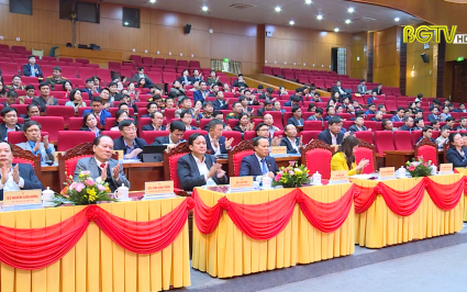 Đo&agrave;n kết, bản lĩnh vượt qua kh&oacute; khăn, đạt kết quả to&agrave;n diện tr&ecirc;n c&aacute;c lĩnh vực
