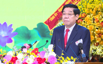 Đo&agrave;n kết, đồng l&ograve;ng c&ugrave;ng cả nước bước v&agrave;o kỷ nguy&ecirc;n vươn m&igrave;nh