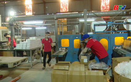 Tạp ch&iacute; Kinh tế: Doanh nh&acirc;n Bắc Ninh ti&ecirc;n phong chuyển đổi số