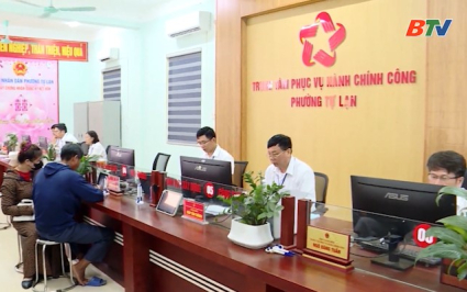 Đổi mới tư duy, v&igrave; d&acirc;n phục vụ
