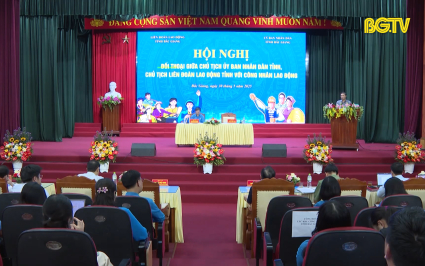 Chủ tịch UBND tỉnh đối thoại với c&ocirc;ng nh&acirc;n lao động