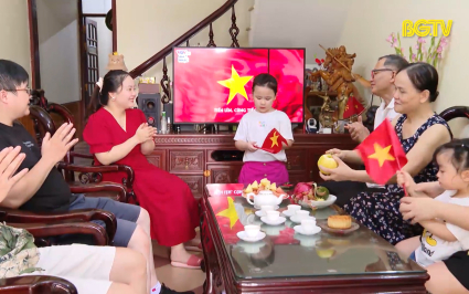 Đ&oacute;n Tết độc lập, d&acirc;ng hương B&aacute;c - N&eacute;t văn h&oacute;a đẹp trong gia đ&igrave;nh người Việt Nam