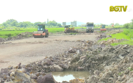 Dự &aacute;n x&acirc;y cầu Đồng Việt thi c&ocirc;ng kh&ocirc;ng nghỉ lễ