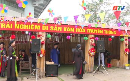 Du xu&acirc;n miền Quan họ 