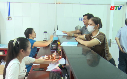 Đưa Nghị quyết 57 v&agrave;o cuộc sống: Chuyển đổi số ở tuyến y tế cơ sở