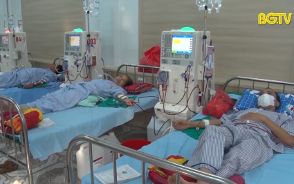 Đưa v&agrave;o hoạt động đơn vị thận nh&acirc;n tạo tại Trung t&acirc;m Y tế Lạng Giang 