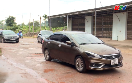 Đường tỉnh 294C xuống cấp - Kh&ocirc;ng để d&acirc;n sống chung với hiểm nguy 