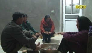 Nguy cơ ngộ độc kh&iacute; CO2 do đốt than sưởi ấm