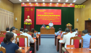 HĐND với cử tri: Đổi mới, n&acirc;ng cao chất lượng phi&ecirc;n họp Thường trực HĐND