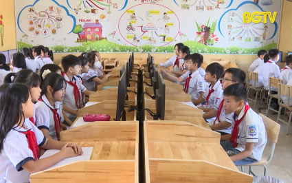 GD&ĐT: Th&uacute;c đẩy chuyển đổi số trong gi&aacute;o dục