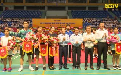 Giải v&ocirc; địch cầu l&ocirc;ng đồng đội quốc gia năm 2024