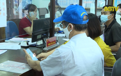Giảm 50% ph&iacute;, lệ ph&iacute; khi thực hiện TTHC trực tuyến mức độ 3 v&agrave; 4