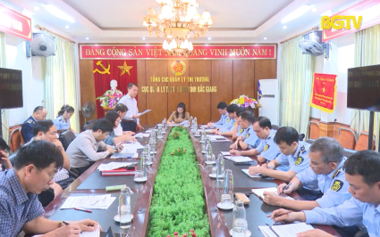Gi&aacute;m s&aacute;t xử l&yacute; vi phạm h&agrave;nh ch&iacute;nh tại Cục Quản l&yacute; thị trường tỉnh