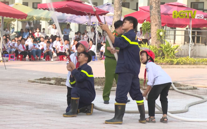 Gi&aacute;o dục kỹ năng ph&ograve;ng ch&aacute;y chữa ch&aacute;y trong trường học 