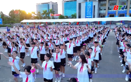 Gi&aacute;o dục phải đi trước một bước