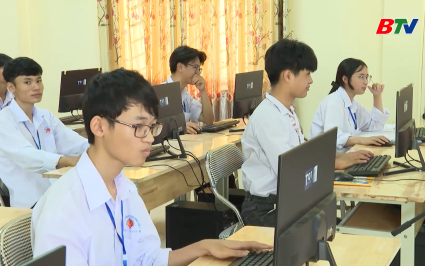 Gi&aacute;o dục v&agrave; Đ&agrave;o tạo: Th&uacute;c đẩy chuyển đổi số trong gi&aacute;o dục