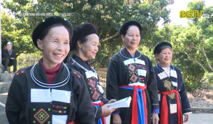 G&igrave;n giữ d&acirc;n ca Cao Lan
