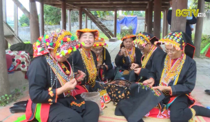 G&igrave;n giữ nghề Th&ecirc;u truyền thống của v&ugrave;ng đất T&acirc;y Y&ecirc;n Tử