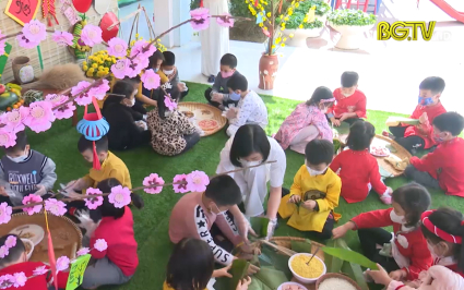 G&igrave;n giữ truyền thống văn h&oacute;a Tết