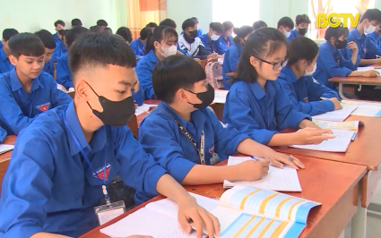 G&oacute;c nh&igrave;n thẳng: Cảnh b&aacute;o về bạo lực học đường