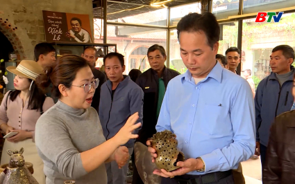 Gốm Ph&ugrave; L&atilde;ng - Nơi lưu giữ hồn Việt