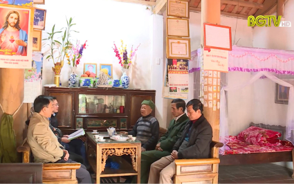 Gương đảng vi&ecirc;n người c&ocirc;ng gi&aacute;o ti&ecirc;u biểu  