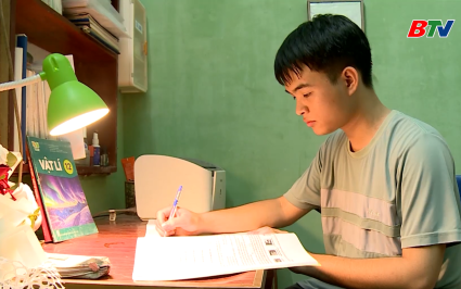 Gặp gỡ thủ khoa khối A00 Nguyễn Quang Minh