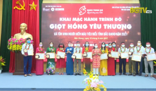 H&agrave;nh tr&igrave;nh đỏ - Kết nối d&ograve;ng m&aacute;u Việt