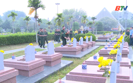 H&agrave;nh tr&igrave;nh về nguồn Điện Bi&ecirc;n Phủ của CCB tỉnh Bắc Ninh 