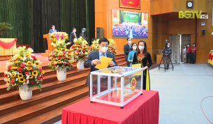 HĐND tỉnh bầu bổ sung th&agrave;nh vi&ecirc;n UBND tỉnh nhiệm kỳ 2021-2026
