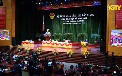 HĐND tỉnh th&ocirc;ng qua 34 Nghị quyết 
