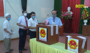 HĐND với cử tri: Kinh nghiệm th&agrave;nh c&ocirc;ng cuộc bầu cử Đại biểu Quốc hội v&agrave; HĐND c&aacute;c cấp