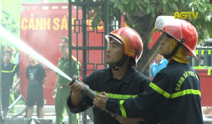 HĐND với cử tri: Ph&aacute;t huy truyền thống của lực lượng cảnh s&aacute;t PCCC c&ocirc;ng an tỉnh Bắc Giang