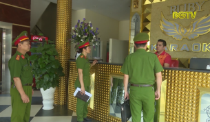 HĐND với cử tri: Tăng cường quản l&yacute; hoạt động kinh doanh c&oacute; điều kiện