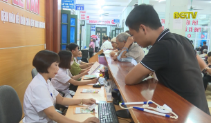 HĐND với cử tri: Vấn đề x&atilde; hội h&oacute;a trong ng&agrave;nh y tế